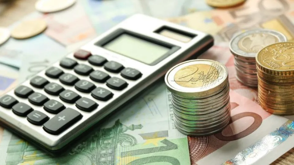 Taxa de inflação recua em dezembro: Saiba qual a média total de 2023  