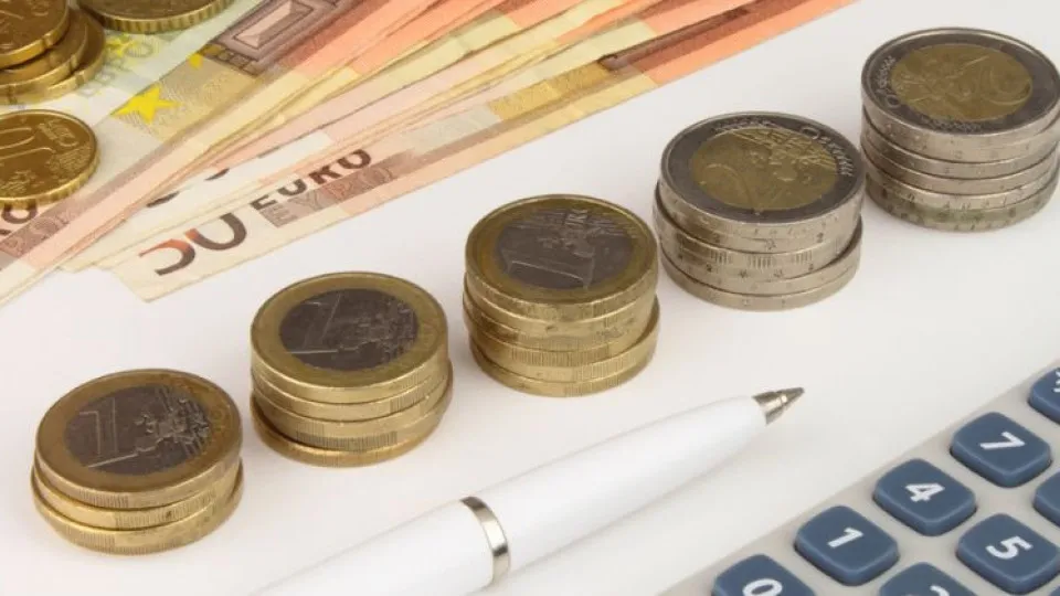 Como poupar com o seguro de vida? Veja estes exemplos 