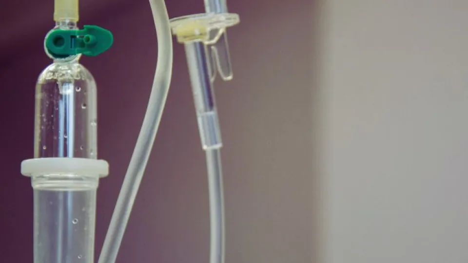 Soro de hospital para simbolizar seguro de vida de falecido