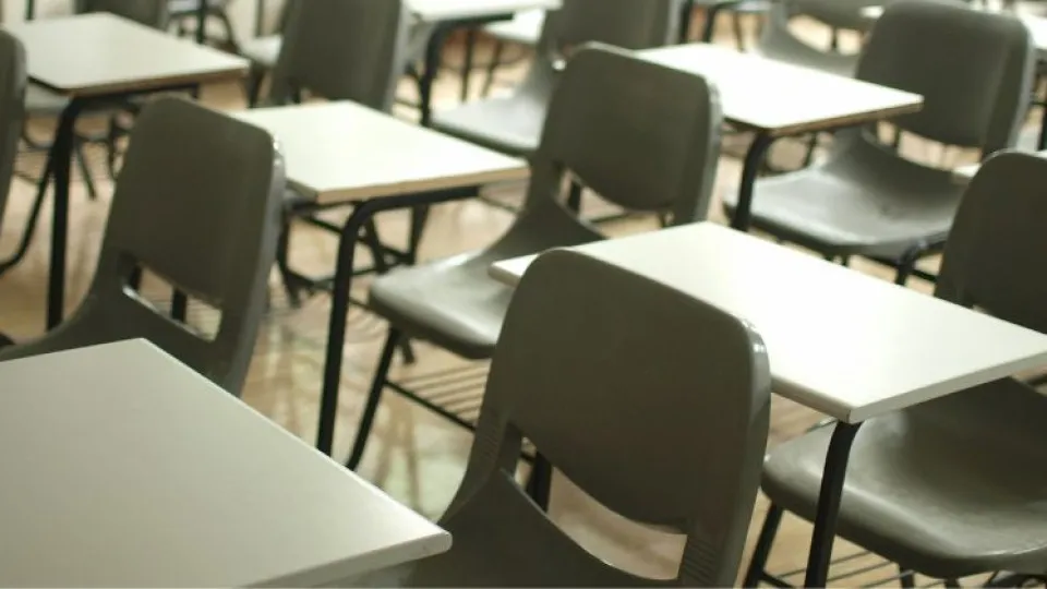 Alunos do 1.º ao 12.º ano vão passar a ter literacia financeira no Porto 