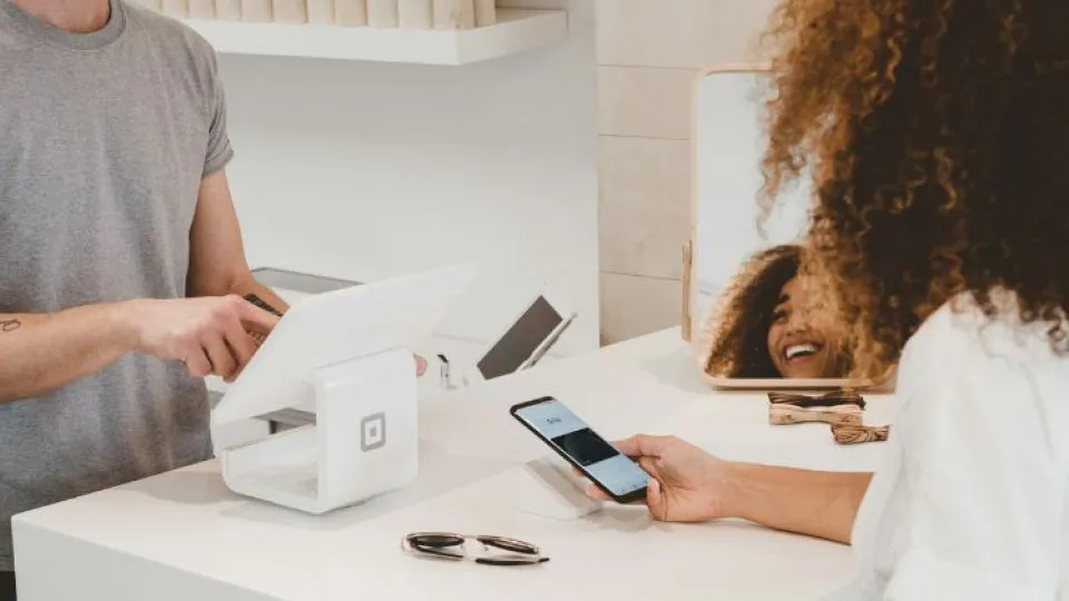 Quase 40% dos portugueses consideram adiar projetos por falta de poder de compra 