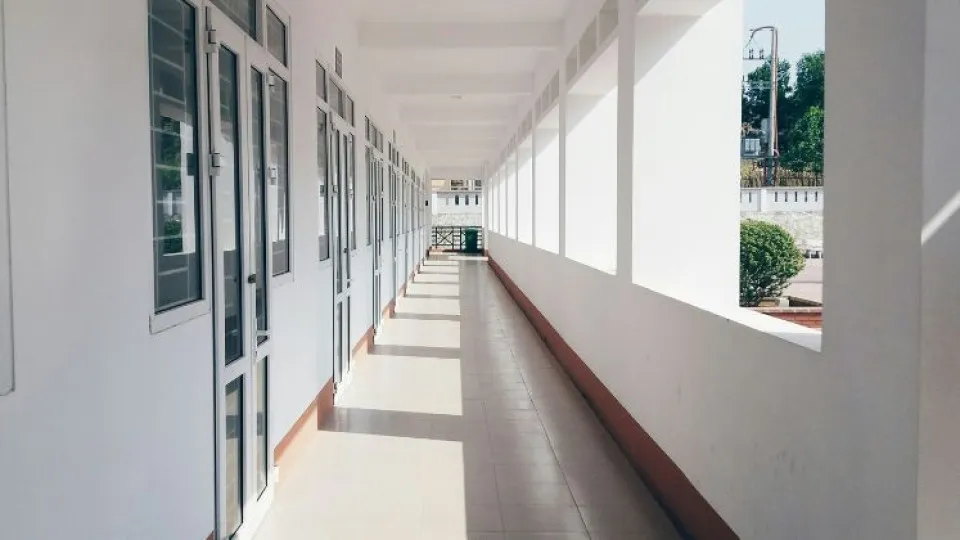 Literacia financeira vai ser disciplina como projeto-piloto em sete escolas 