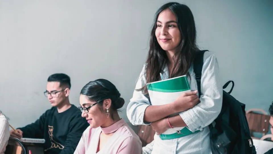 Prémio salarial já está a ser pago. Afinal, quem tem direito? 