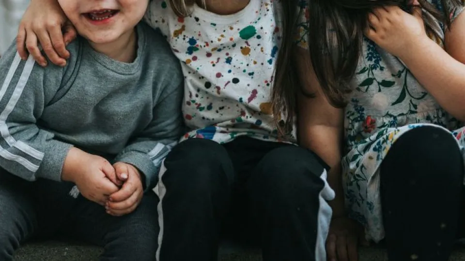 Ensinar finanças aos mais novos: O verão pode ser o período ideal 