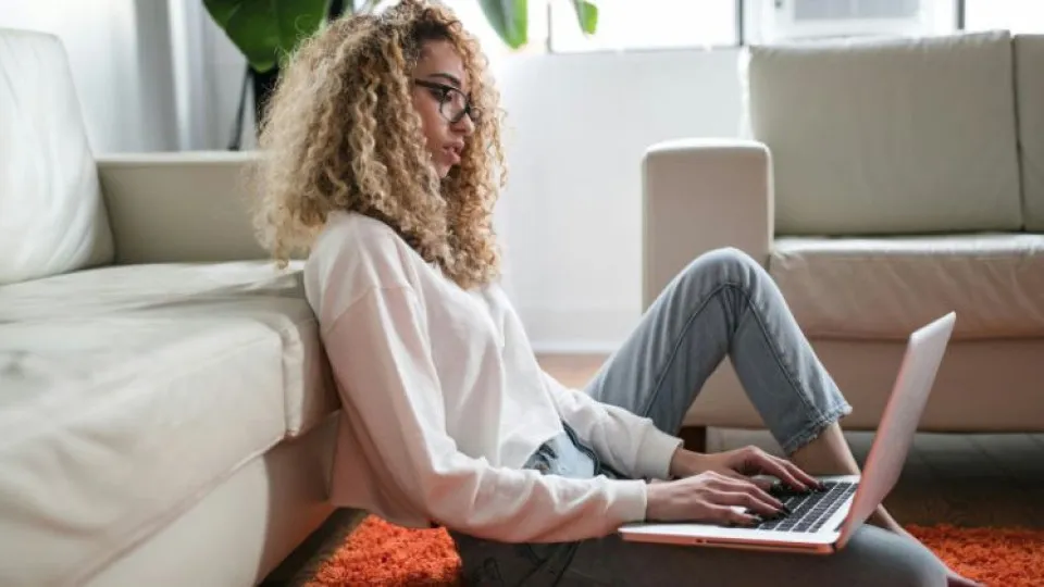 Cuidado com o trabalho este mês, caso seja de um destes signos! 