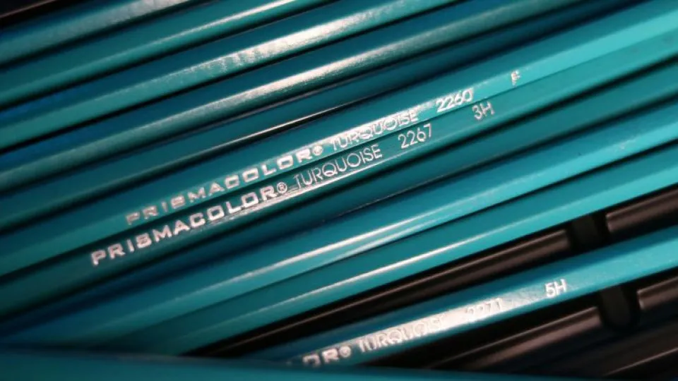 Quer poupar no regresso às aulas? Veja estas dicas 