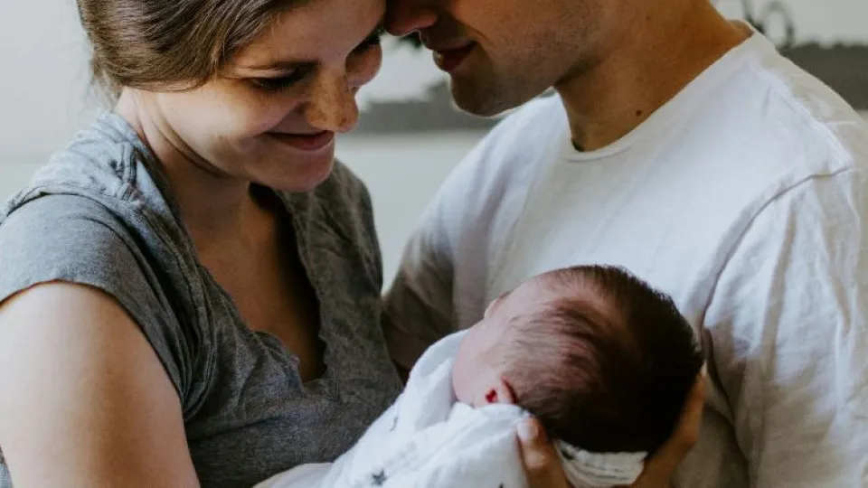 Subsídio parental inicial: Acesso vai passar a ser mais simples 