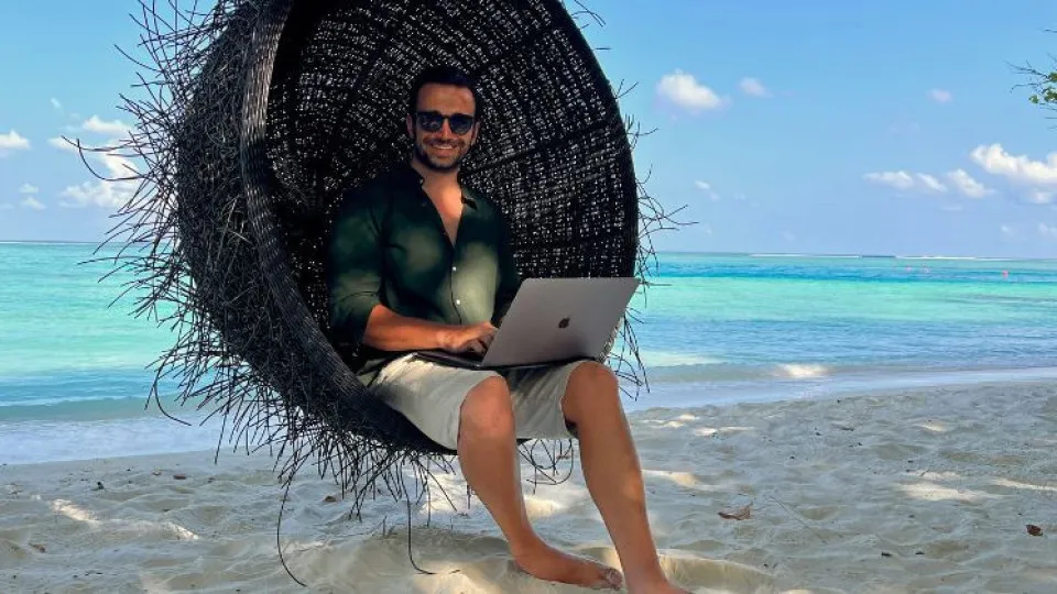 Trabalhadores independentes: OE2025 propõe baixar taxa de retenção do IRS 