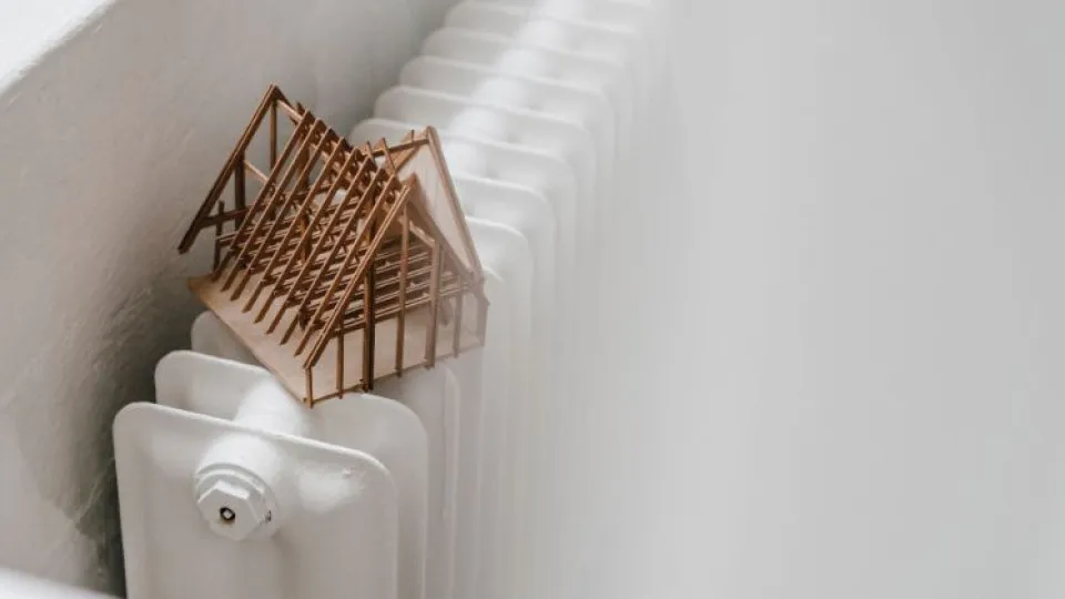 Chegou o frio: Como aquecer a casa sem gastar muito? 