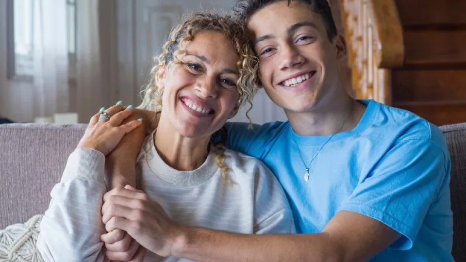 Dia da Mãe: Saiba como a sua mãe pode ajudar na compra de casa 